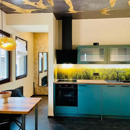 Deluxe Im Grünen Mit Balkon Und Frühstück Im Reindahls