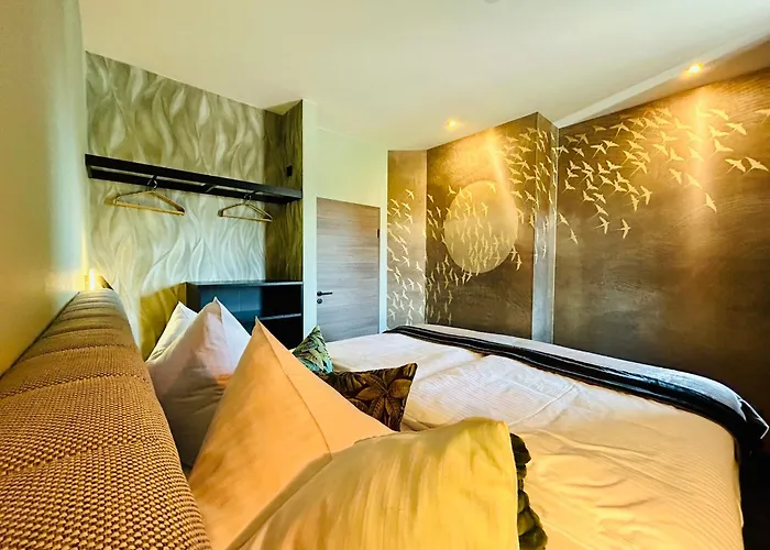 Deluxe Im Gruenen Mit Balkon Und Fruehstueck Im Reindahls Wilkendorf