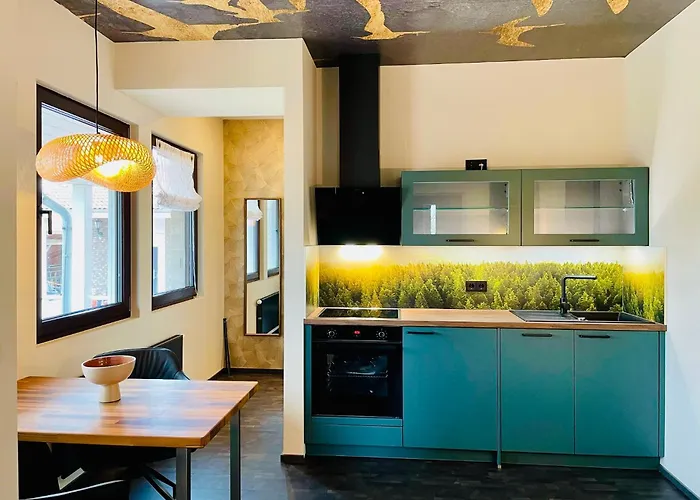 Deluxe Im Grünen Mit Balkon Und Frühstück Im Reindahls